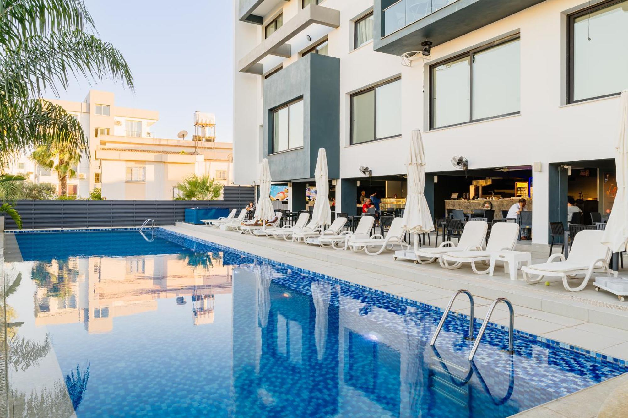 Royal Palace Hotel Nicosia Exterior foto